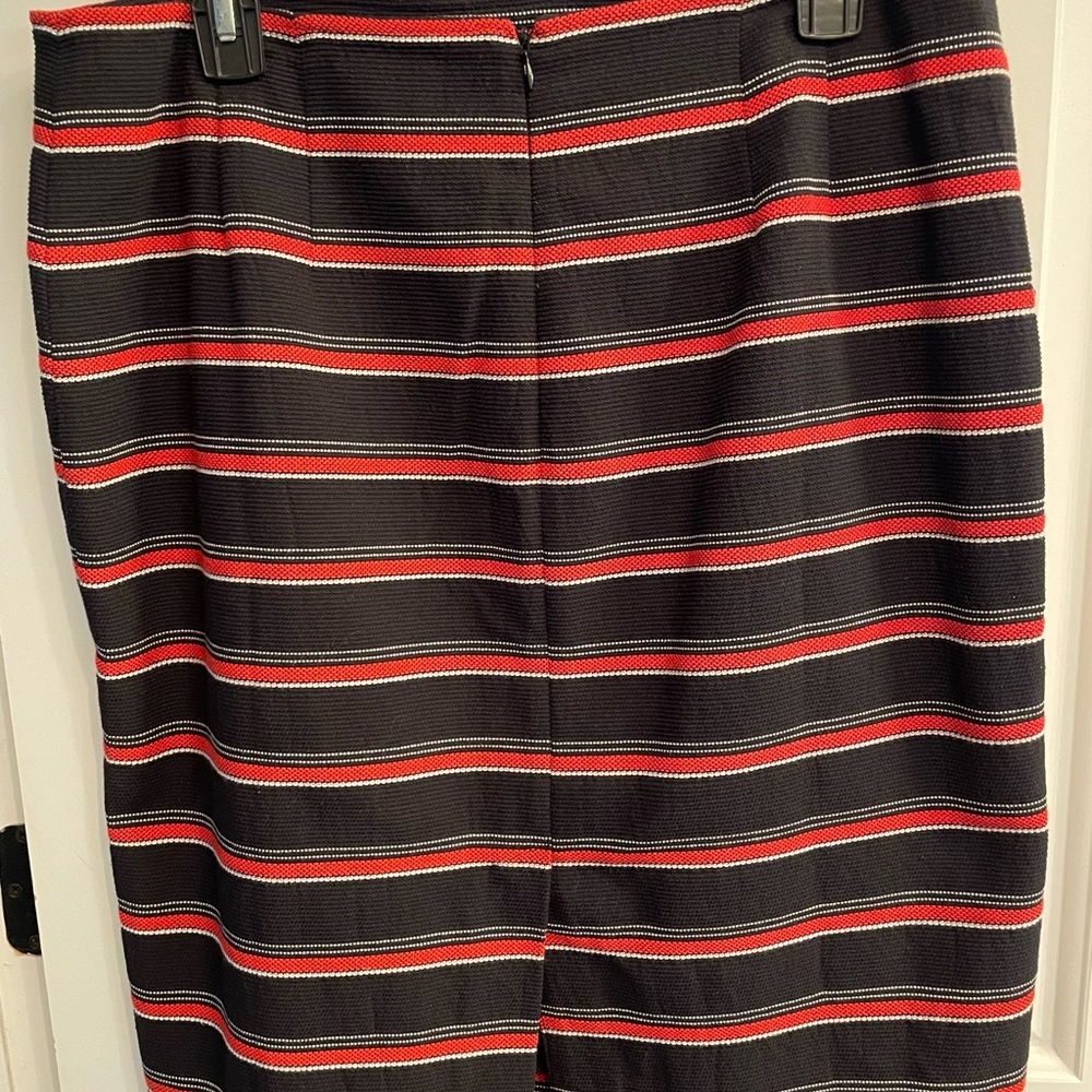 Pencil skirt